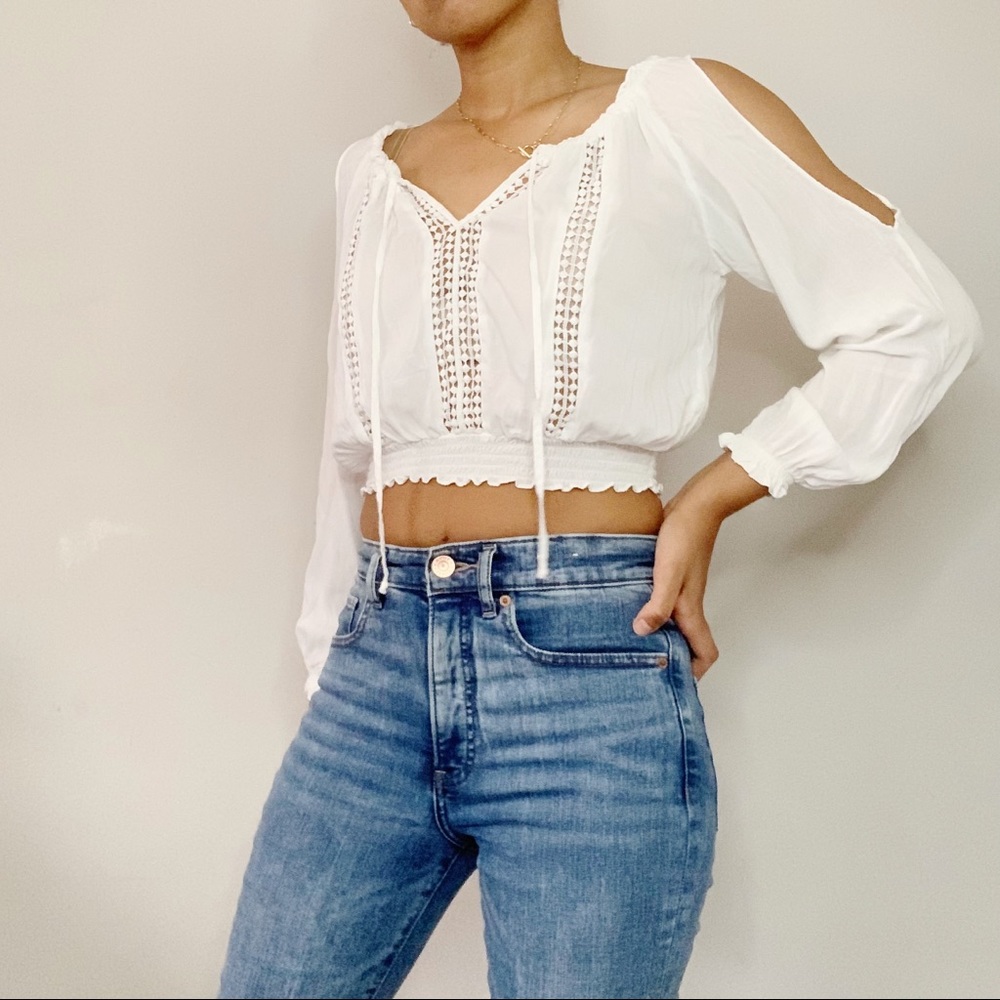 H&M White Cropped Lace Peasant Top Sz 2